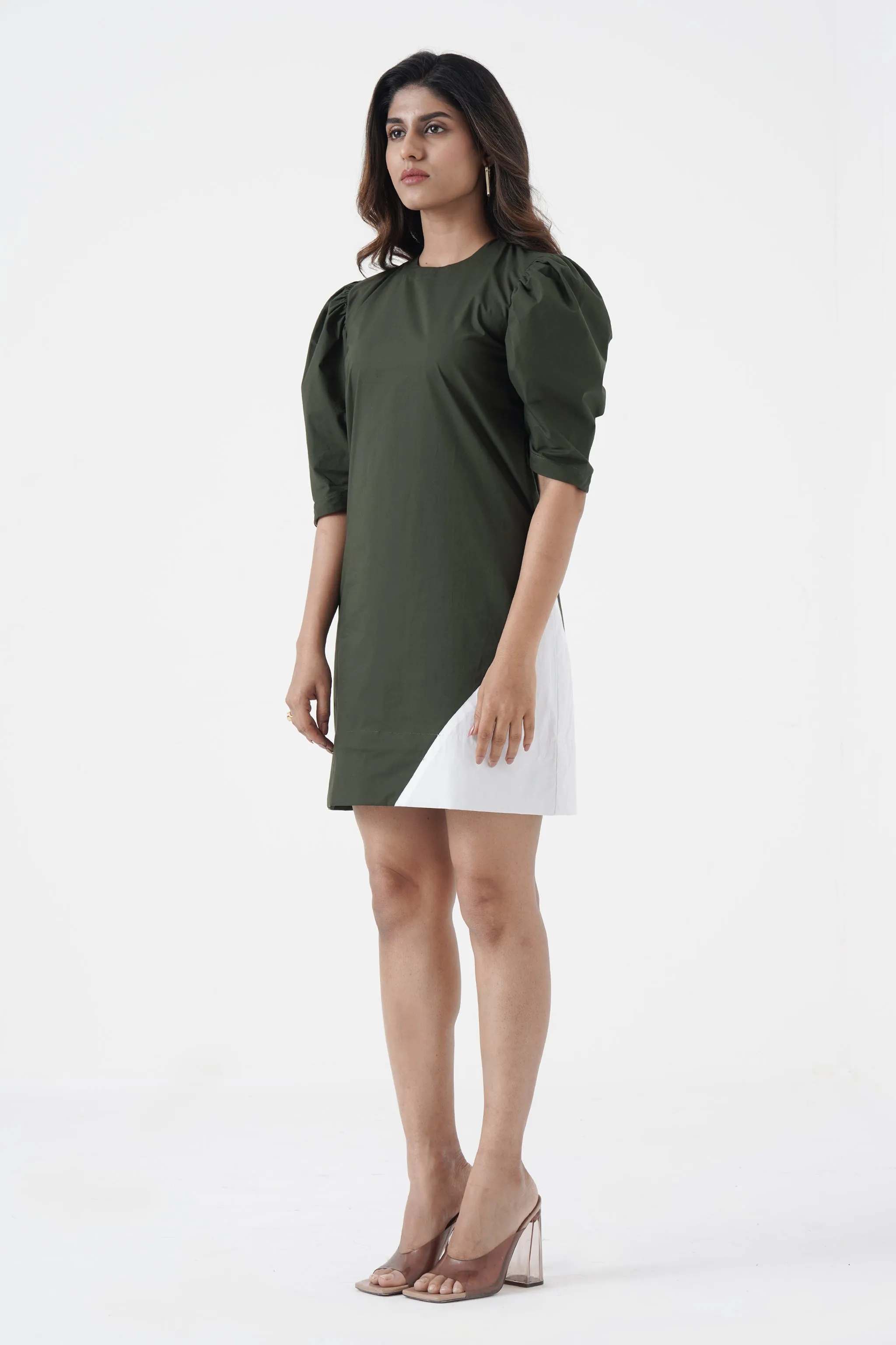 Amour Propre - Cowl sleeves chic dress - Green