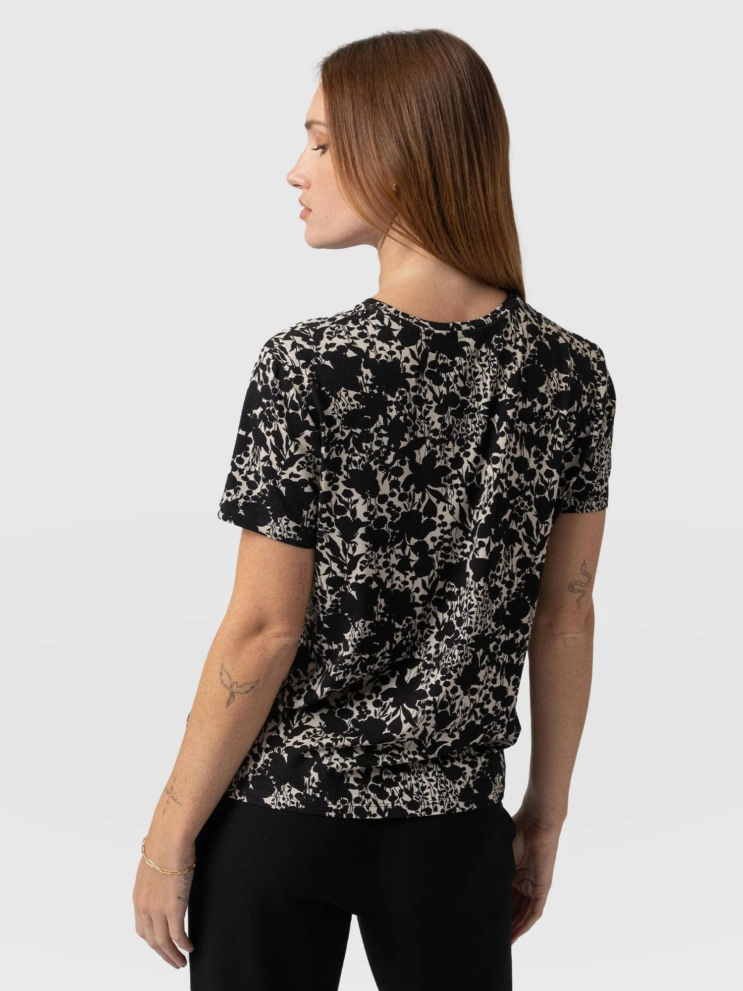 Boyfriend Tee - Black Cream Floral