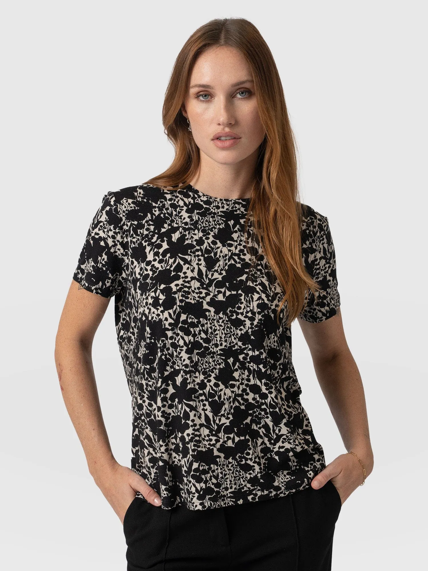 Boyfriend Tee - Black Cream Floral