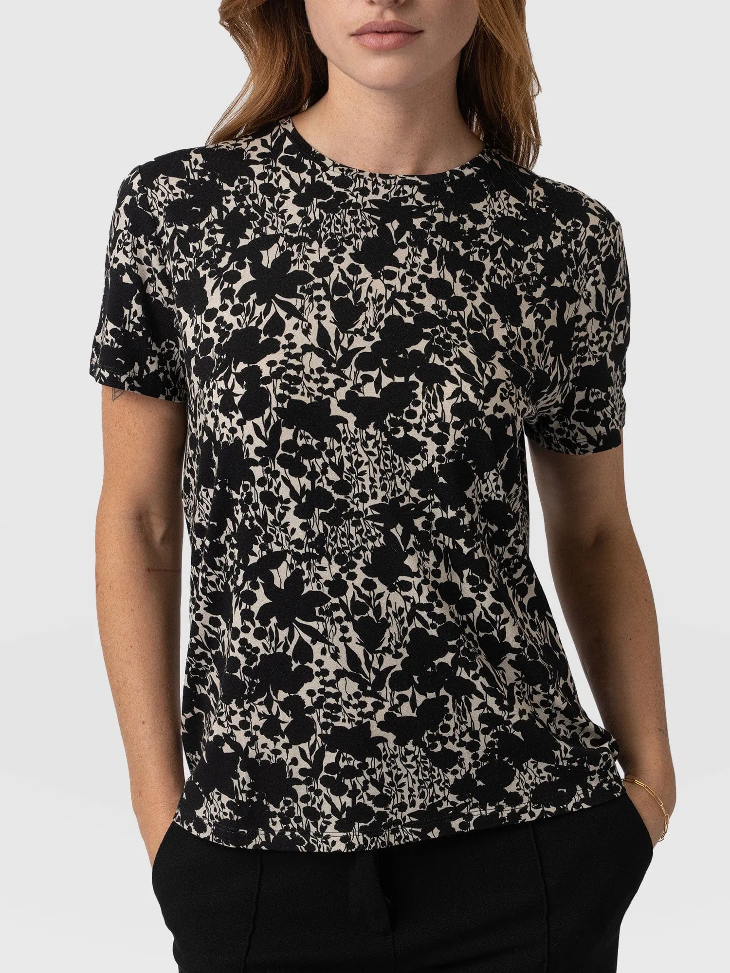 Boyfriend Tee - Black Cream Floral