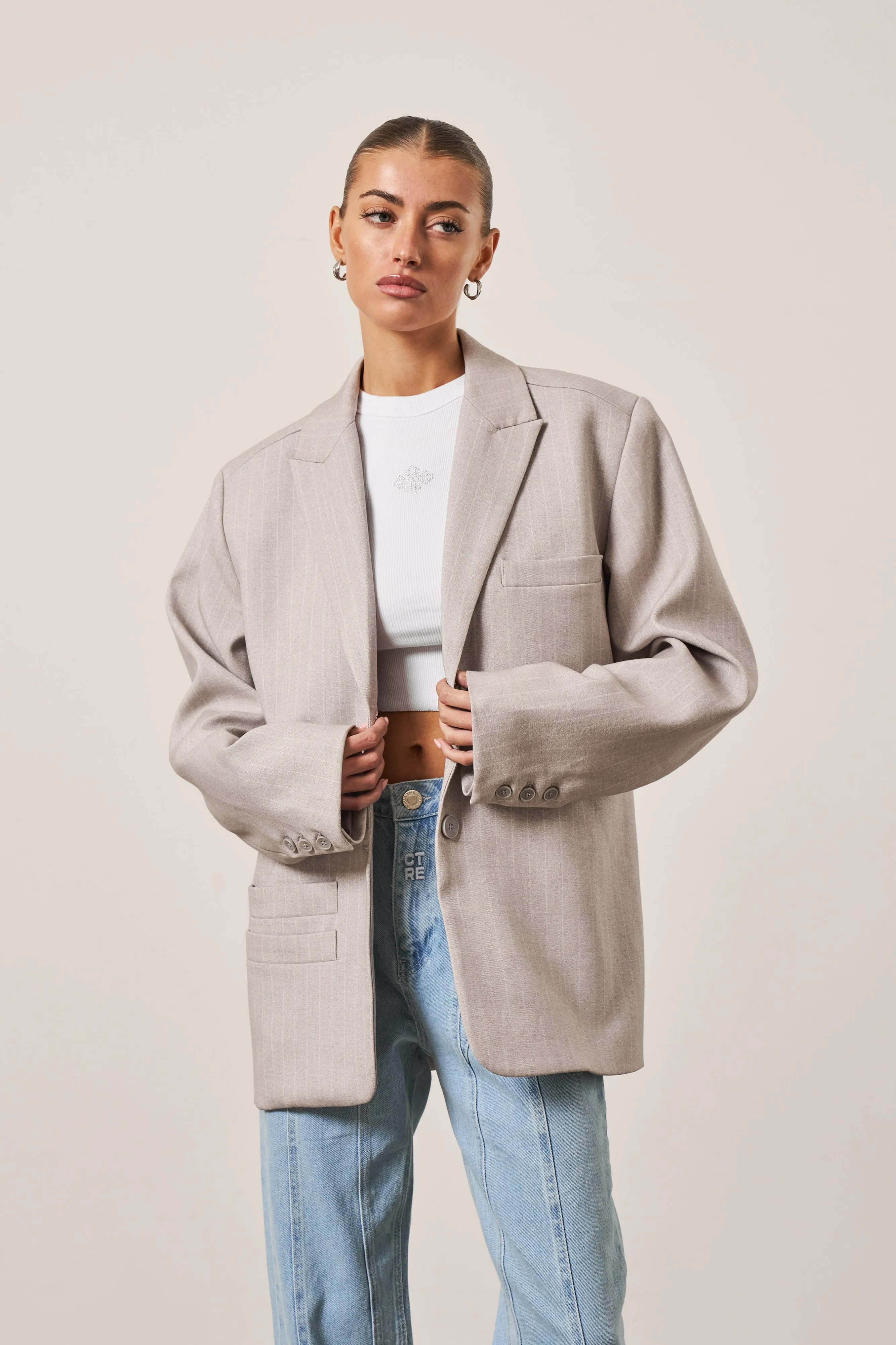 OVERSIZED PINSTRIPE BLAZER - GREY