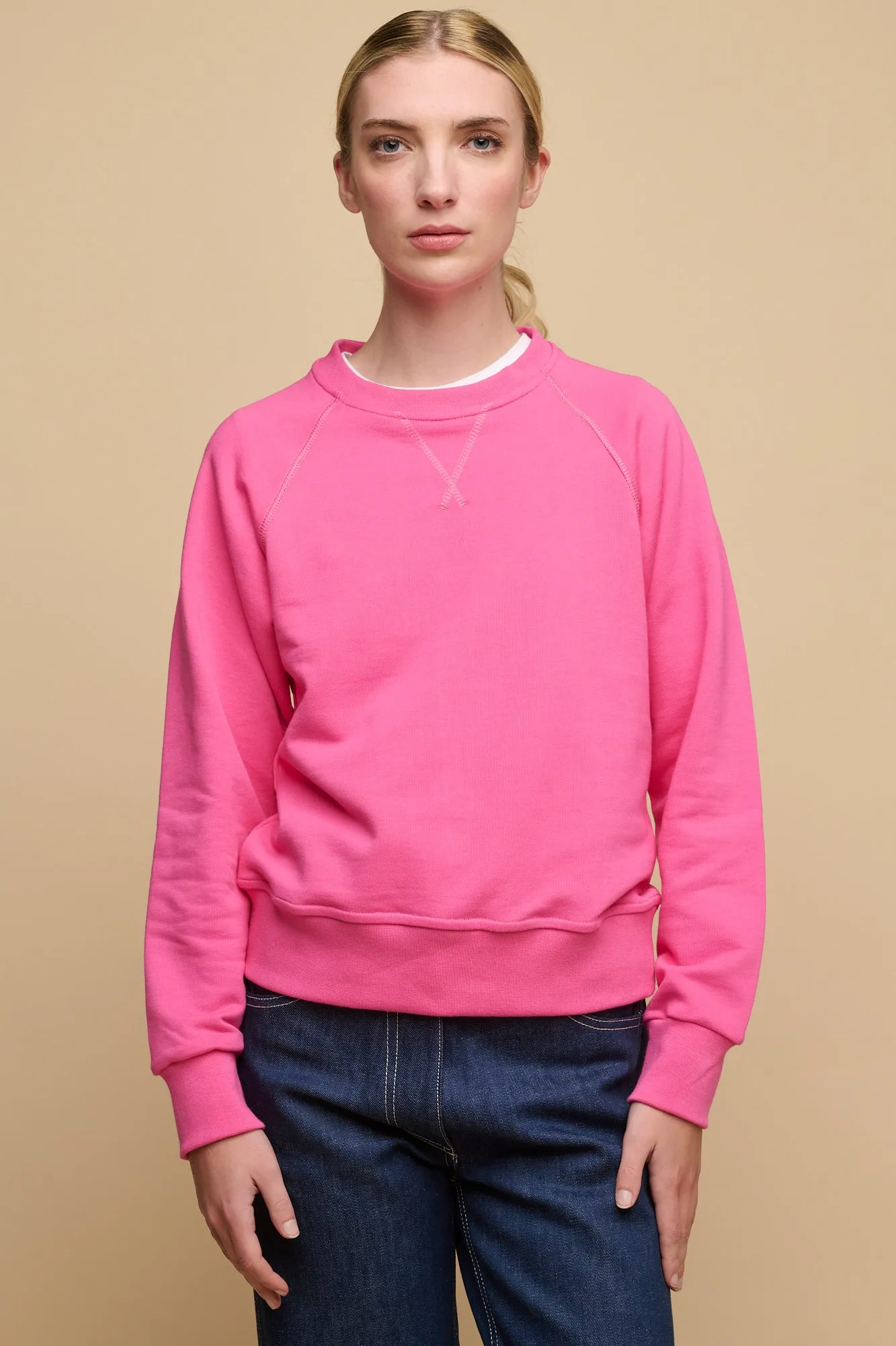 Women's Raglan Sweatshirt - Fuchsia Pink